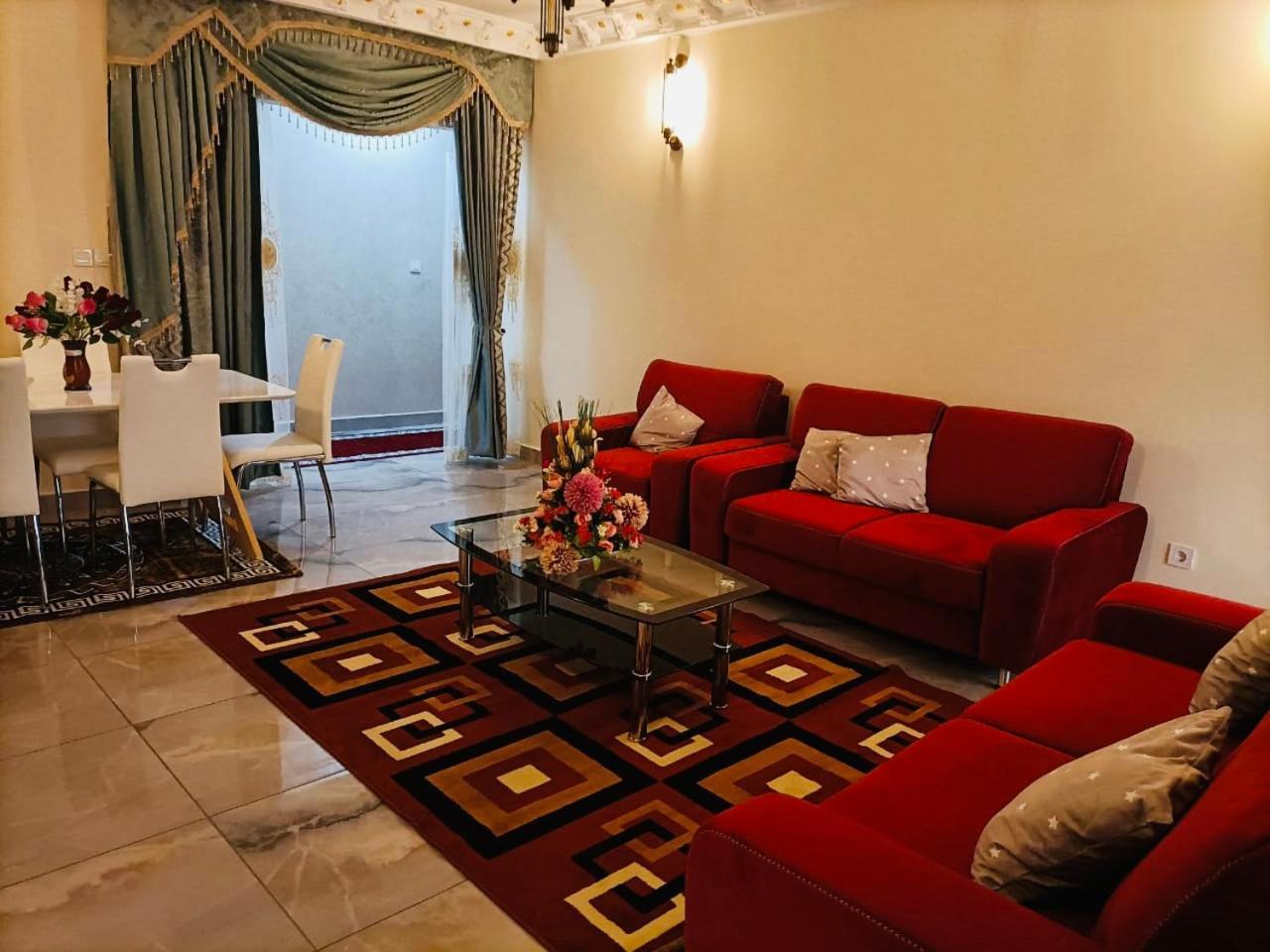 Residence Ambassa Etienne & Therese Yaoundé Dış mekan fotoğraf